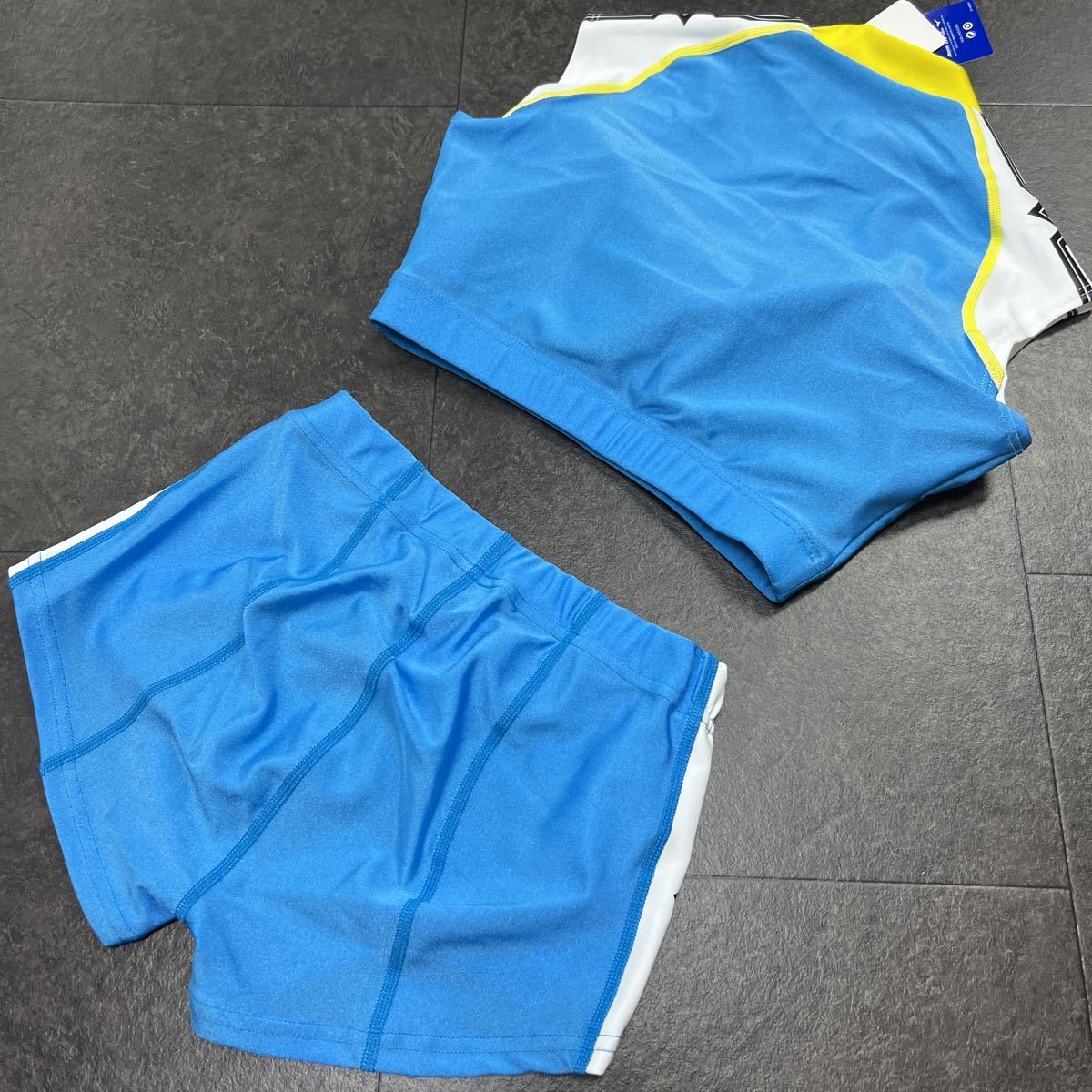 ミズノ 女子陸上ユニフォーム上下セット Mサイズ サックスブルー ミズノ 女子陸上ユニフォーム上下セット Mサイズ サックスブルー