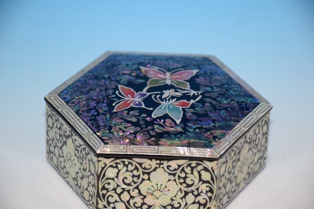 ◆■◆韓国　伝統工芸■螺鈿ミニ小物宝石箱■６角形・蝶◆ ■◆