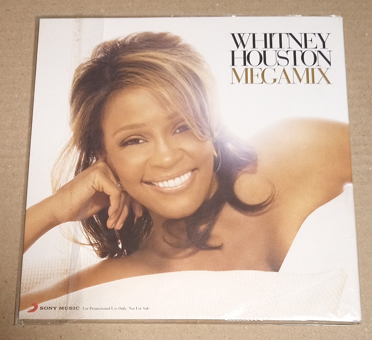 WHITNEY HOUSTON 【MEGAMIX・Jody Den Broeder】＋【Million Dollar Bill ・Freemasons】 ホイットニー・ヒューストン　台湾盤プロモCD