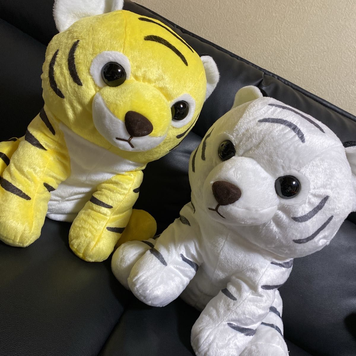 よちよちトラの赤ちゃん ウルトラBIG ぬいぐるみ|PayPayフリマ よちよち トラの 赤ちゃん ウルトラ ぬいぐるみ BIG