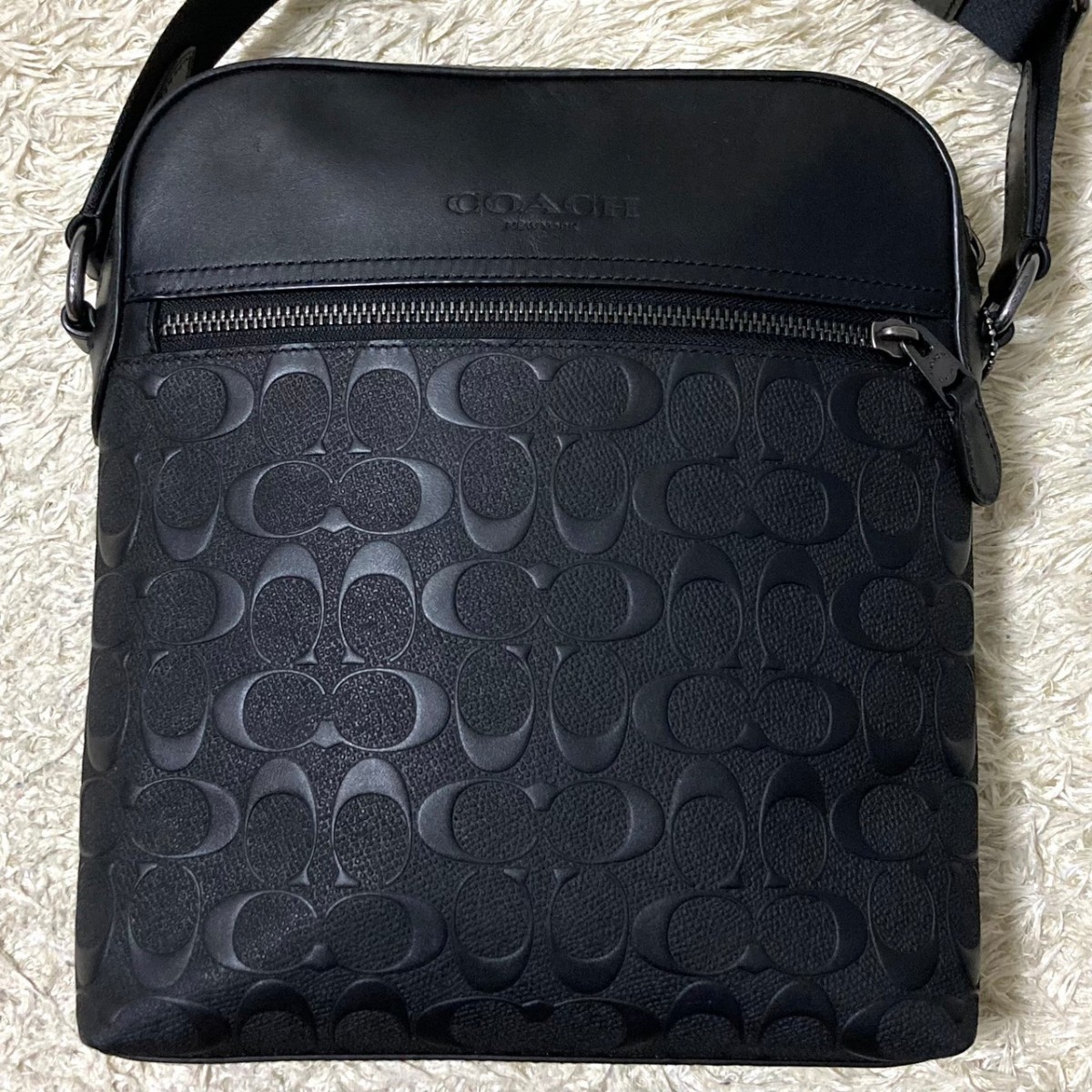 極美品 COACH ショルダーバッグ フライトバッグ シグネチャー PVC 黒