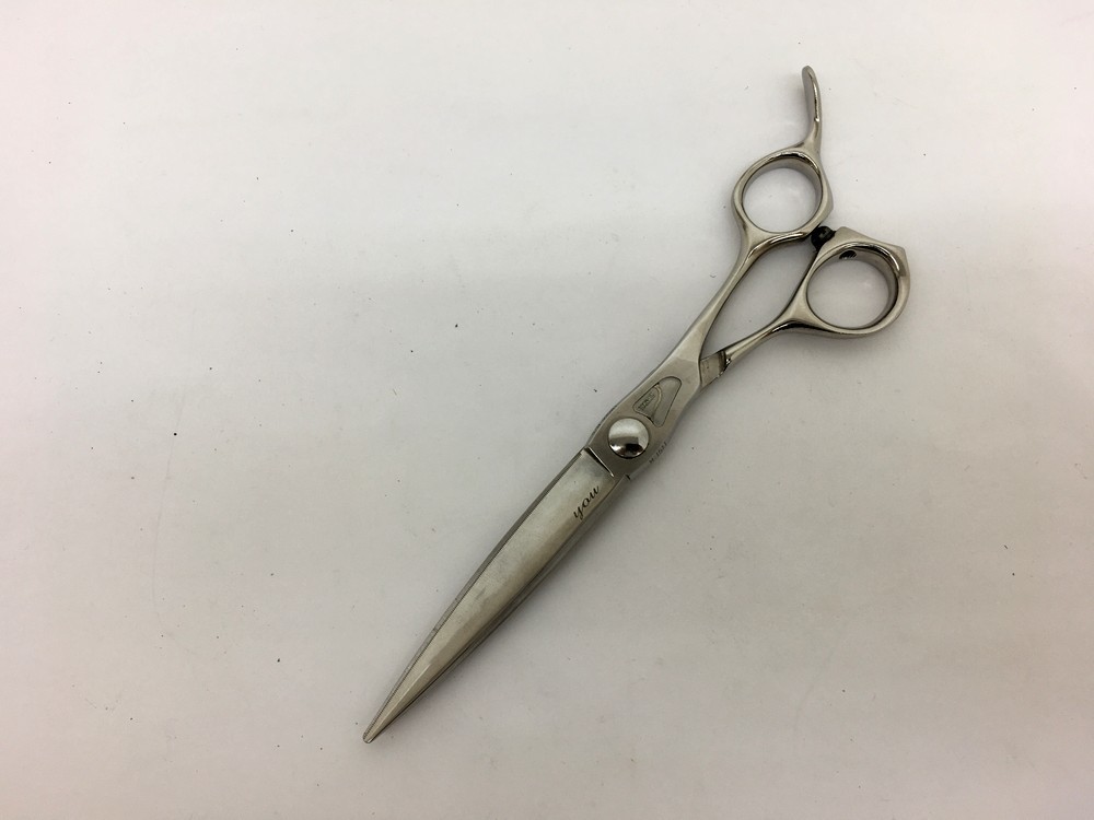 同梱B】【60】ジャンク品 TOGINON シザー 6.5インチ 笹刃 PAT M1511 ハサミ 鋏 美容師 理容師 プロ トギノン 詳細不明 ※動作未確認 理美容師シザー 6.5インチ 太刃シザー