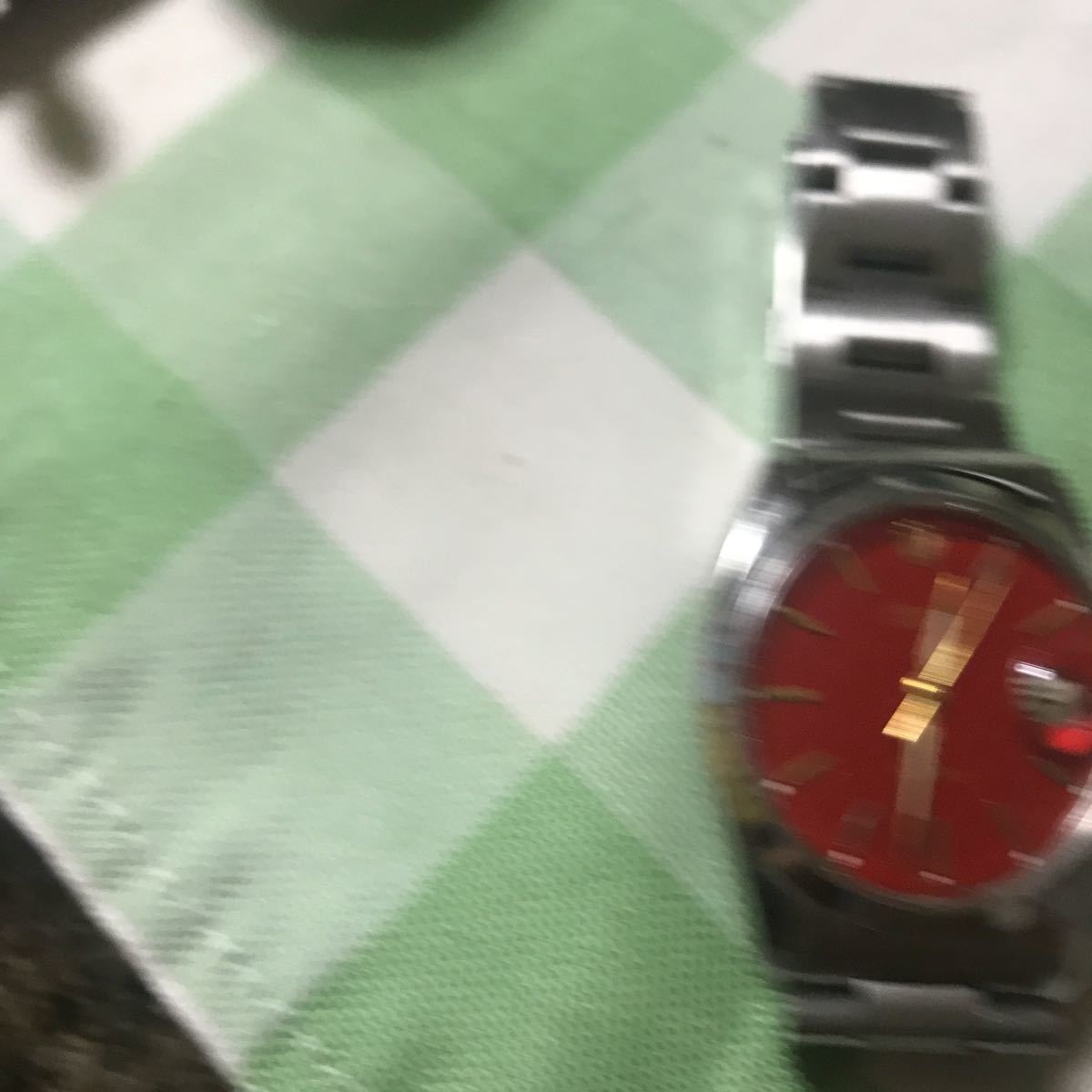ロレックスＲＯＬＥＸコンビモデル文字盤は赤にリダンです。アンティーク自動巻き腕時計 ！希少