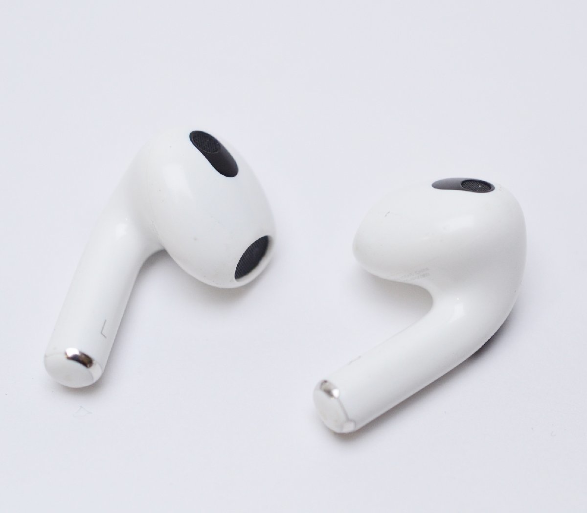 Apple 純正 AirPods 第3世代 ワイヤレスイヤホン MagSafe対応 充電