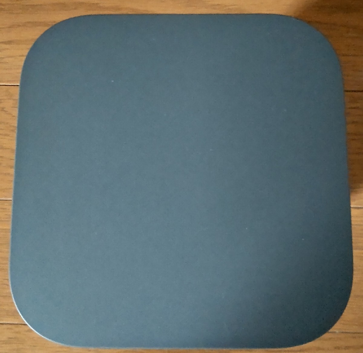 ドコモ home 5G HR01 DARK GRAY 中古 docomo 1円 1スタ _画像8