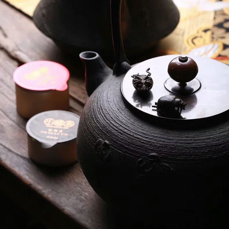 極美古銅煎茶道具 質感細密作り　七星天道虫置物2つ　銅製品_画像1