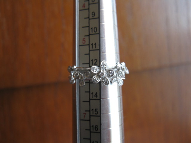 ｋ１８WG ７５０ ダイヤモンドリング １２号 フラワーリング 指輪 レディースアクセサリー の画像9