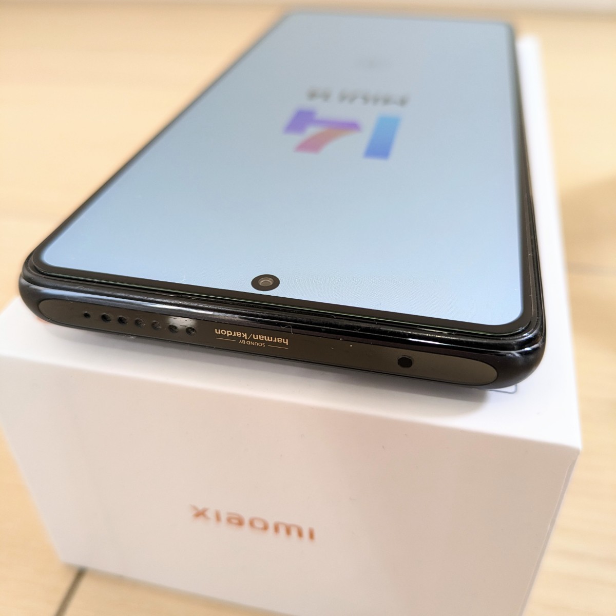 美品】おまけ付き Xiaomi 11T Pro 8GB RAM 128GB ROM メテオライト