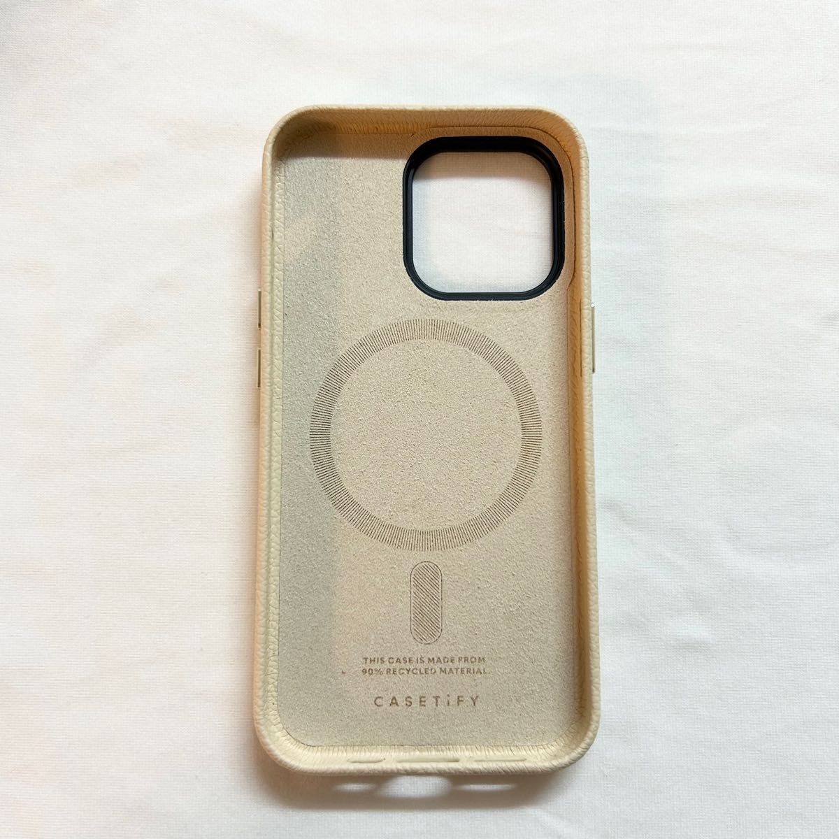 casetify iPhone13pro MagSafe対応 レザーケース オートミルク casetify iPhone13pro MagSafe対応 レザーケース オートミルク