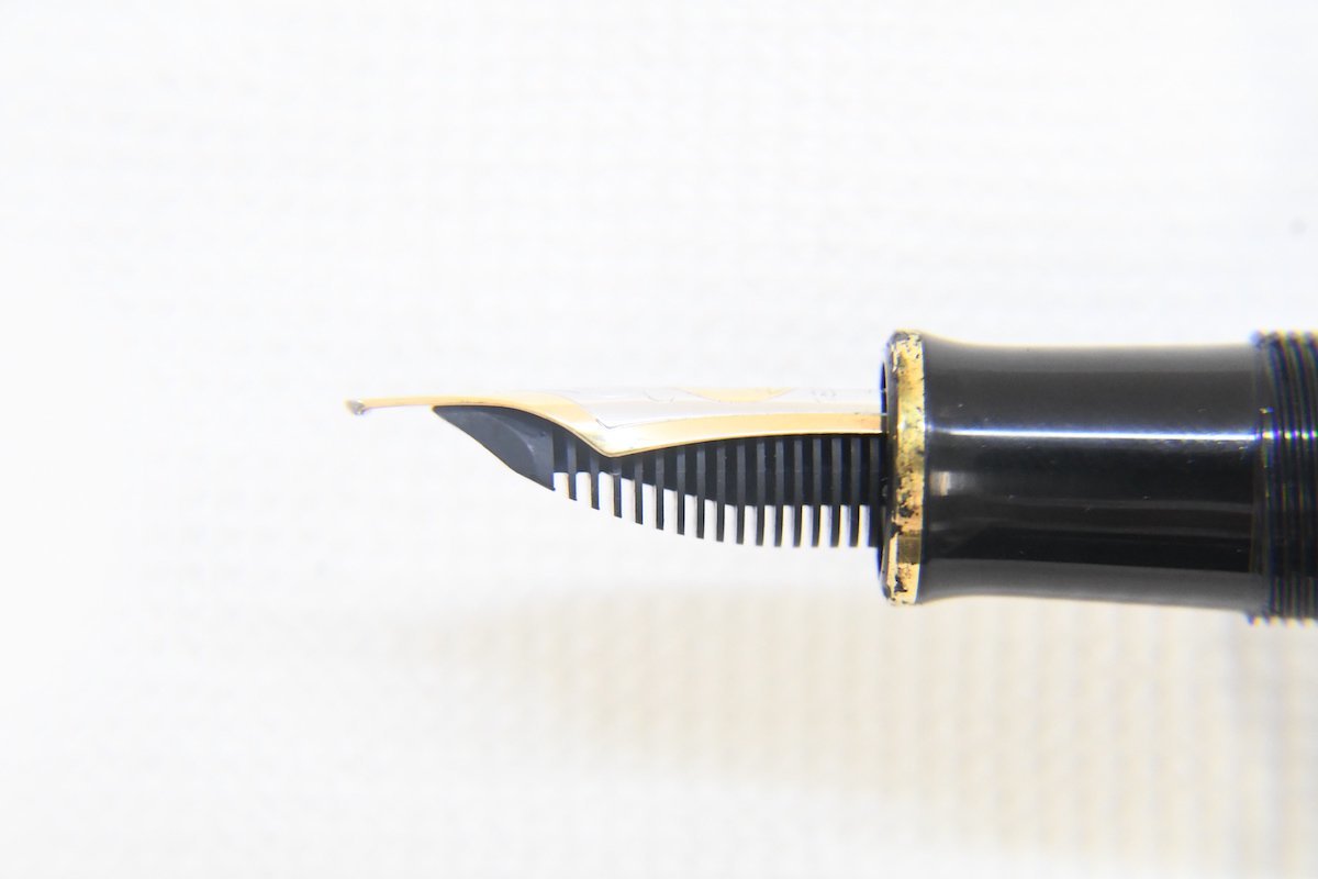 Pelikan ペリカン Souveran スーべレーン M800 万年筆 18C-750 BB