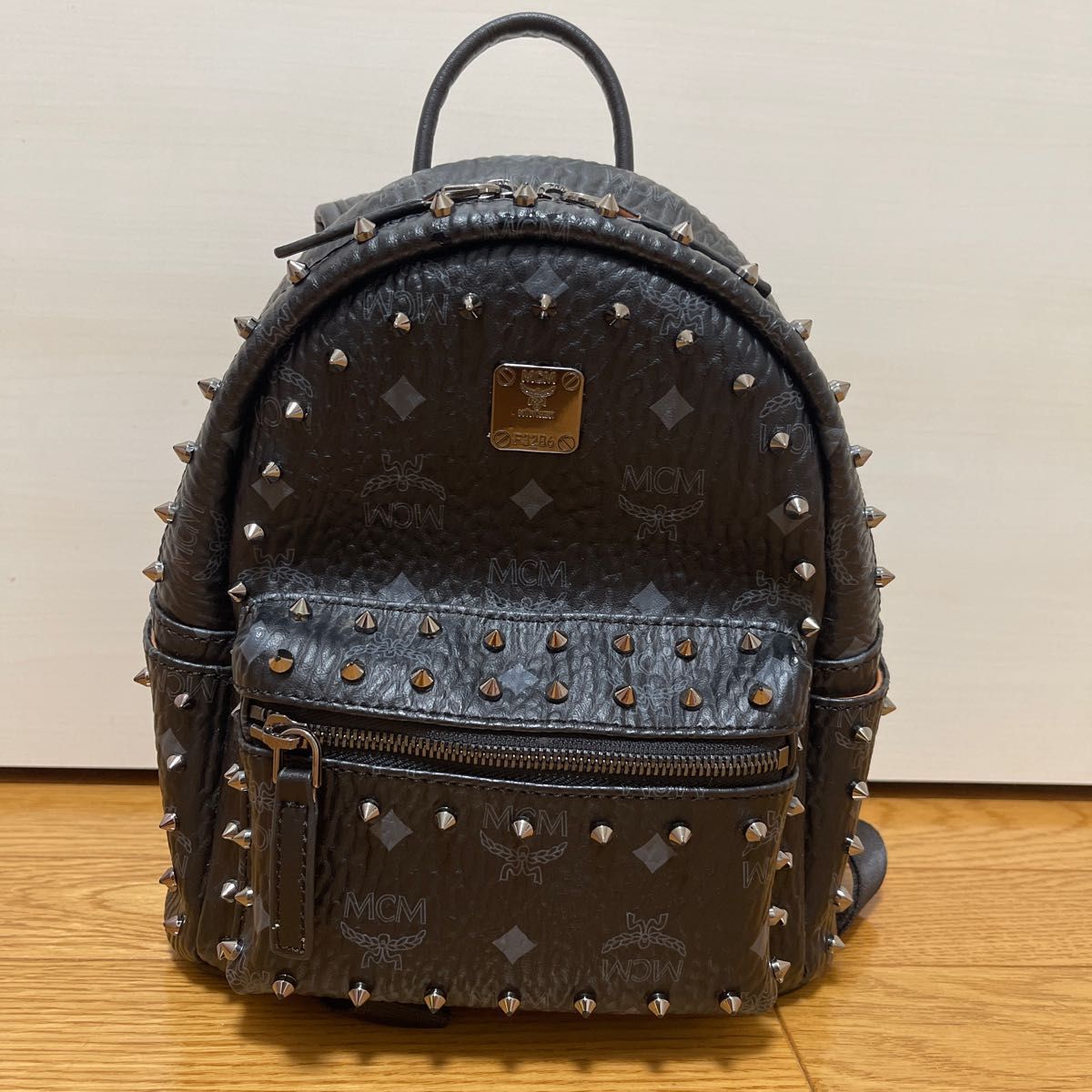 MCM スタッズ バックパック mini | alfasaac.com