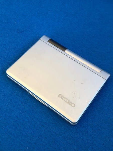 良品Σ小型電子辞書 英語充実モデル SR-M6000 コウビルド英英辞典 良品Σ小型電子辞書 英語充実モデル SR-M6000 コウビルド英英辞典