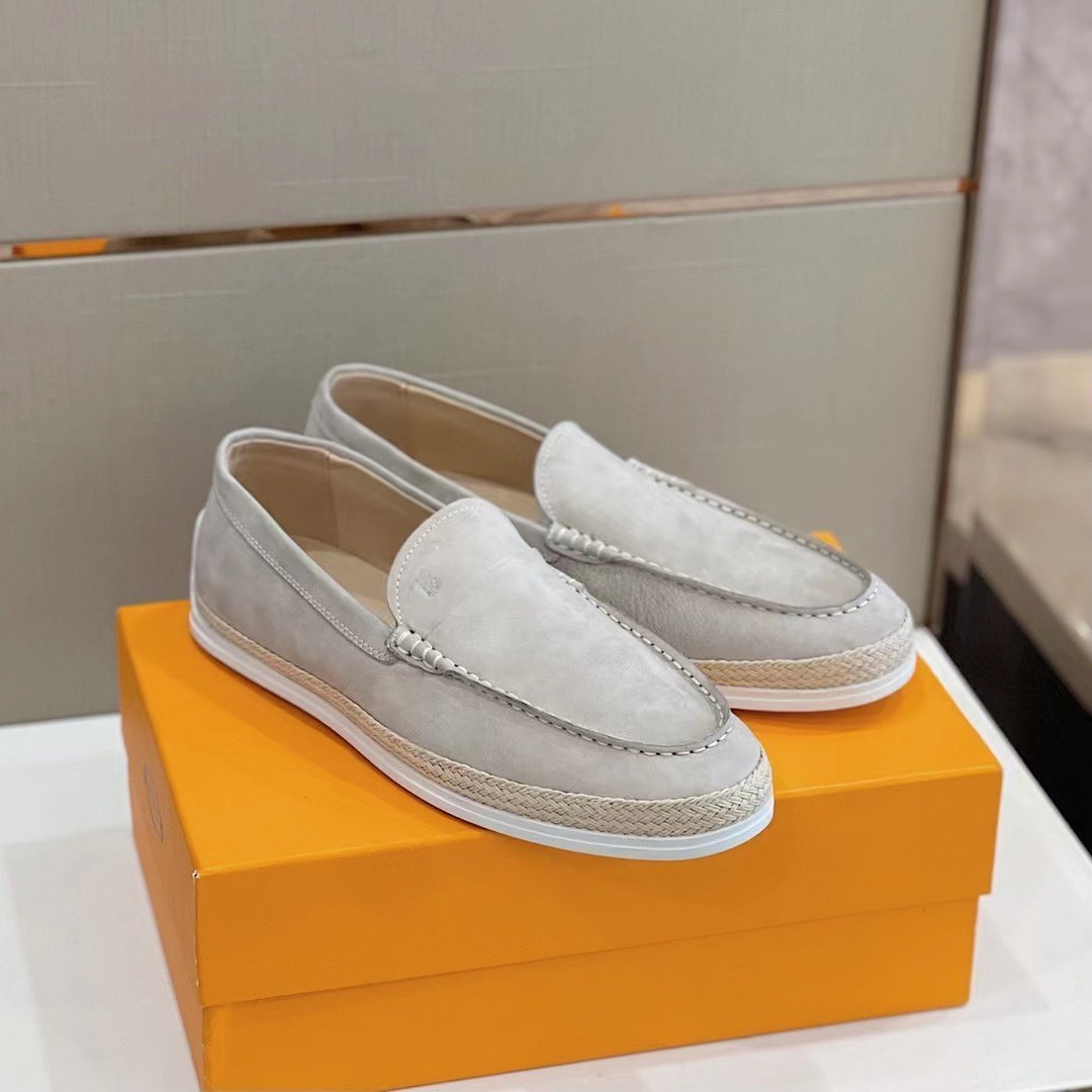 超爆安 イタリア トッズ Tod's ロファー パンプス レザー スエード