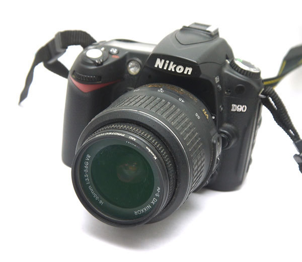 【信頼】 中古 レンズキット D90 デジタル一眼レフカメラ Nikonニコン 安心価格 ニコン