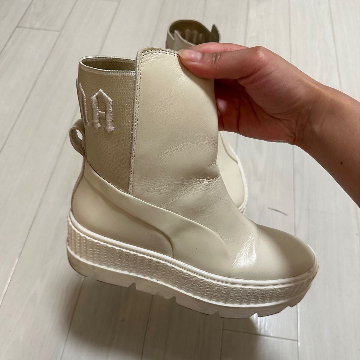 FENTY PUMA by Rihanna スニーカーブーツ レザー 23cm|Yahoo!フリマ