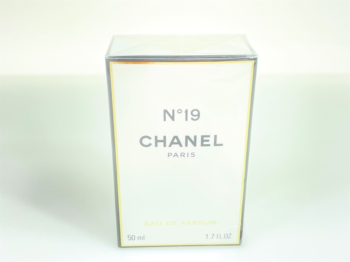 未使用 フィルム未開封 シャネル CHANEL No.19 オードパルファム ボトル 50ml YK-5232 lfengenharia.pt