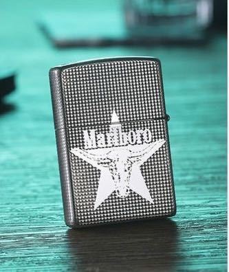 希少品【新品 未使用】ZIPPO ジッポー オイルライター マルボロ 重量感