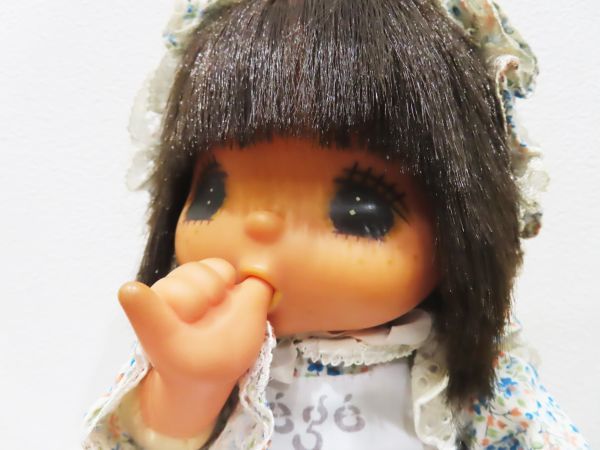 a292○セキグチ マドモアゼル ジェジェ おしゃぶり人形 約35cm 花柄