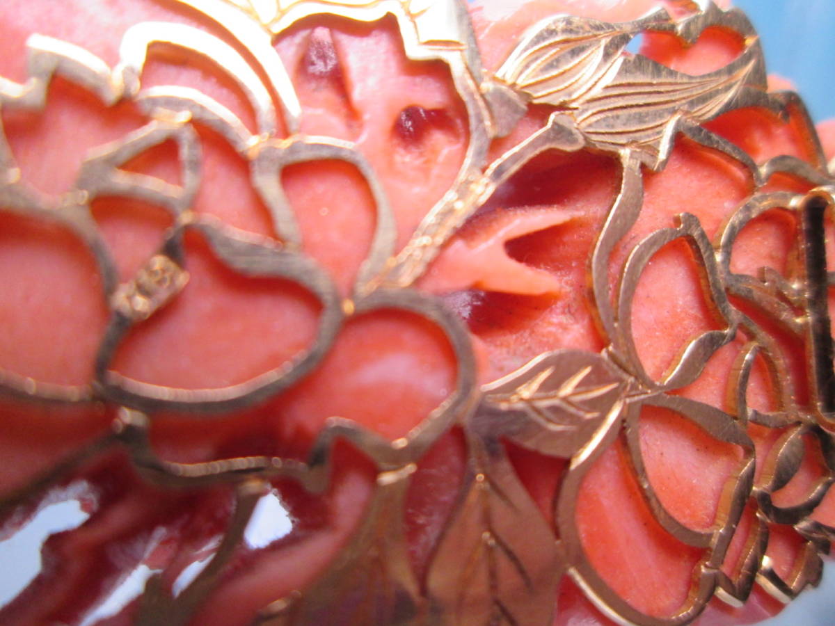 【江月】アンティーク・高島屋 Ｋ18 本珊瑚 薔薇彫刻の帯留め 27,63g 共ケース付_画像10