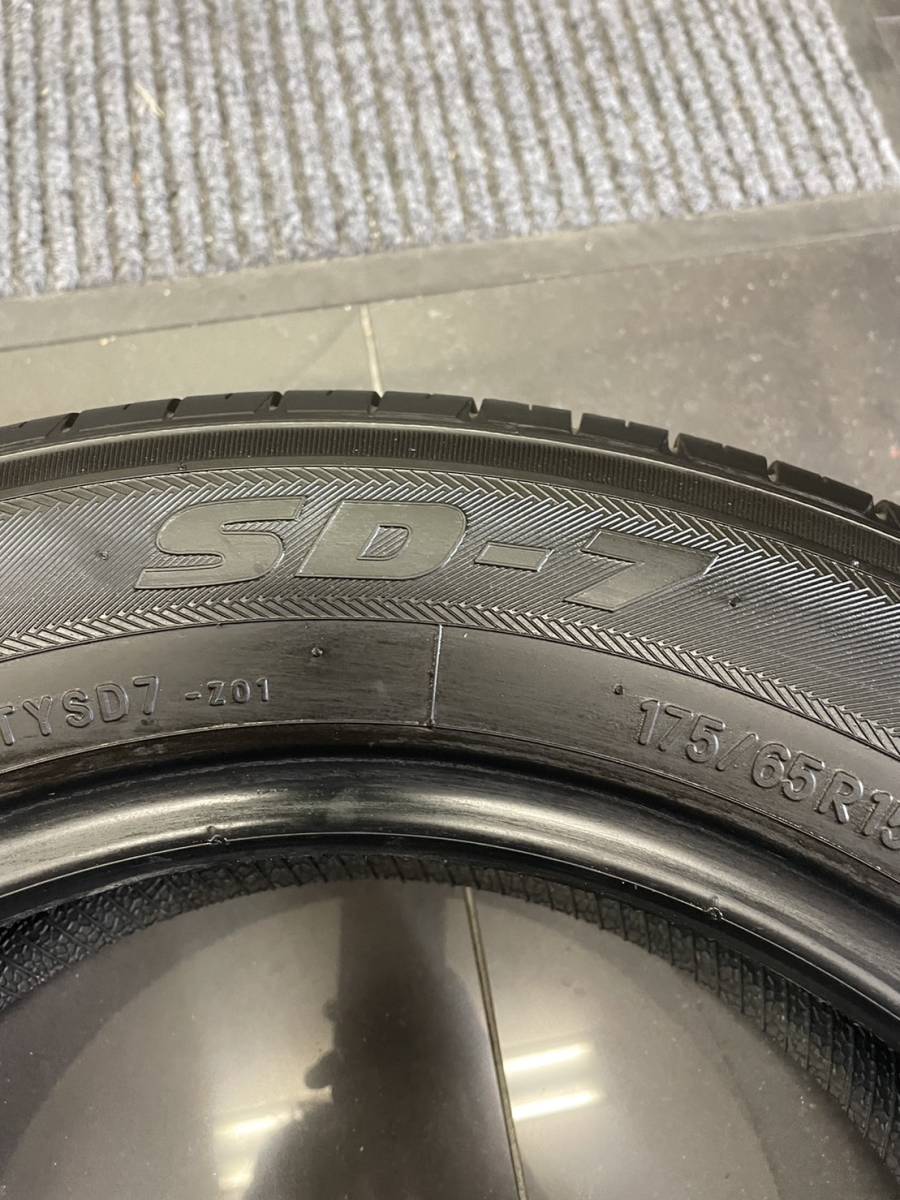 バリ山！高年式！TOYO　SD-7　トーヨー　エスディーセブン　175/65R15　84S　22年製　1本　2本セットも出品中！_画像5