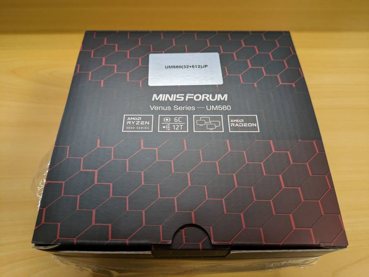美品 Minisforum UM560(Ryzen5 5625U/MEM32GB/SSD512GB/Win11