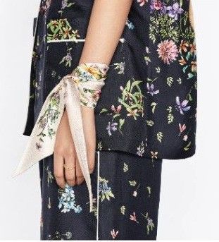 2023 年新作 DIOR ディオールD-FLORAL ミッツァ シルクツイル|Yahoo