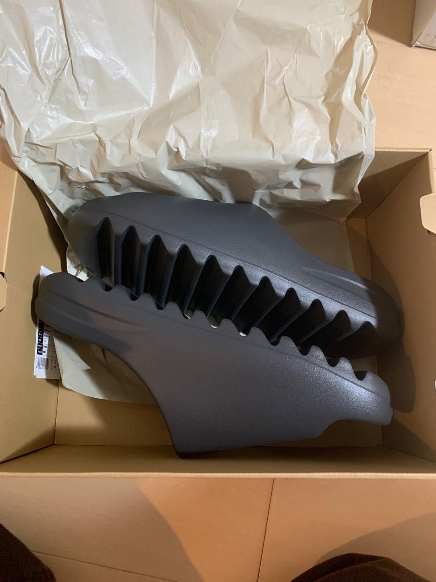 adidas YEEZY Slide Onyx HQ  5cm｜PayPayフリマ