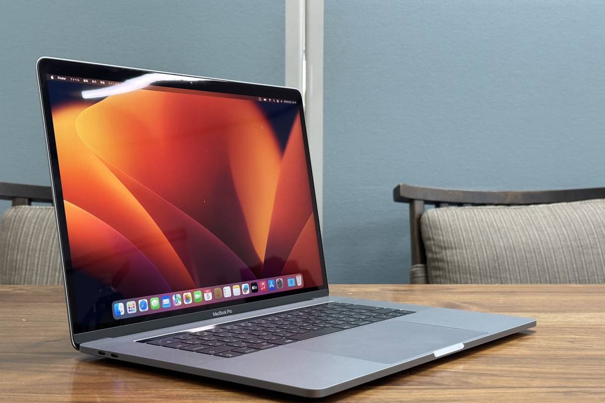 超美品】☆Apple MacBook Pro(15-inch, 2017)A1707 ☆15型☆Core i7