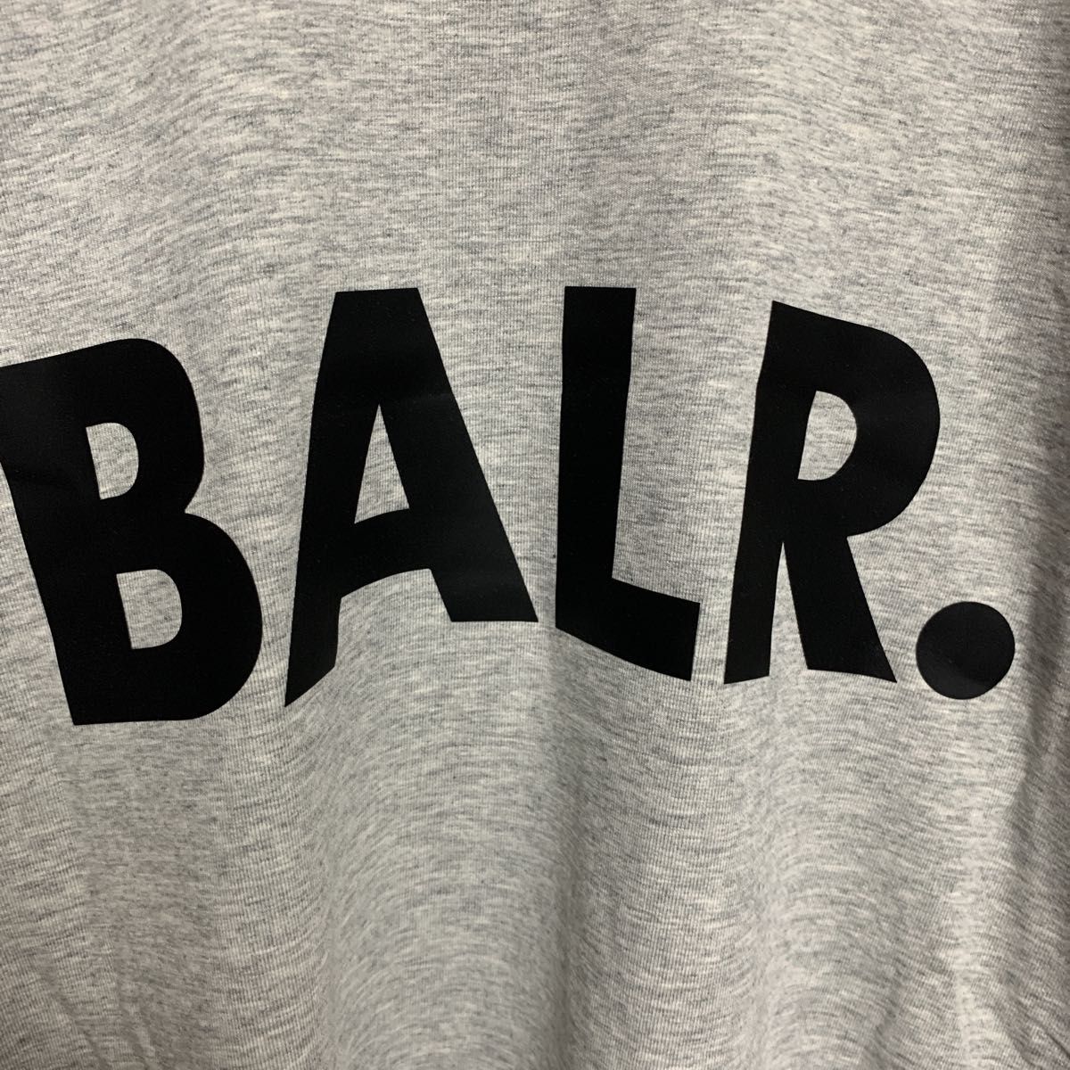 【大人気】新品タグ有り　BALR.　ボーラー 　ロゴ　半袖　Tシャツ　グレ－