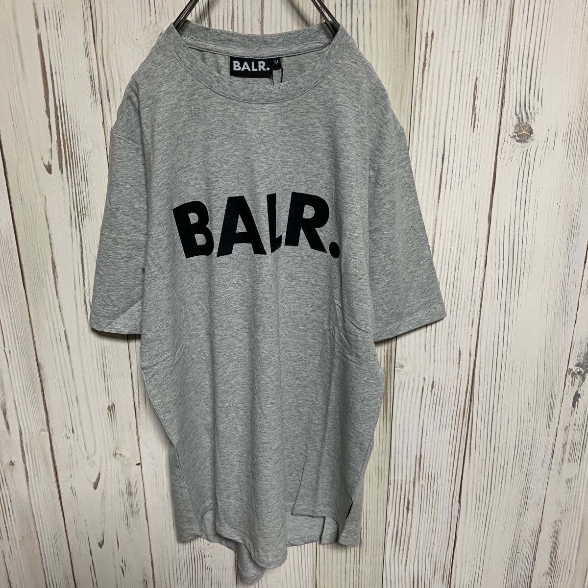 【大人気】新品タグ有り　BALR.　ボーラー 　ロゴ　半袖　Tシャツ　グレ－