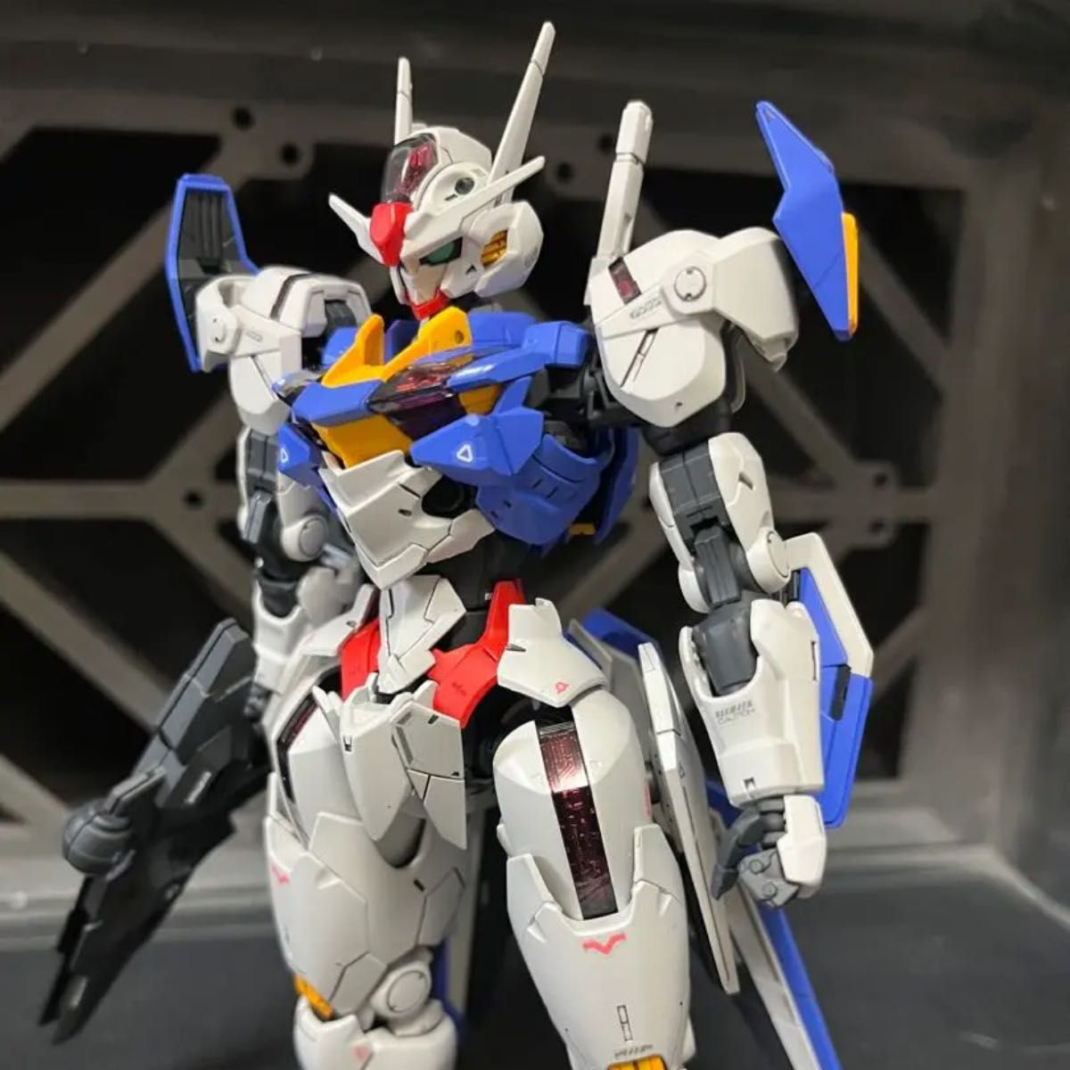 フルメカニクス　ガンダムエアリアル 全塗装完成品