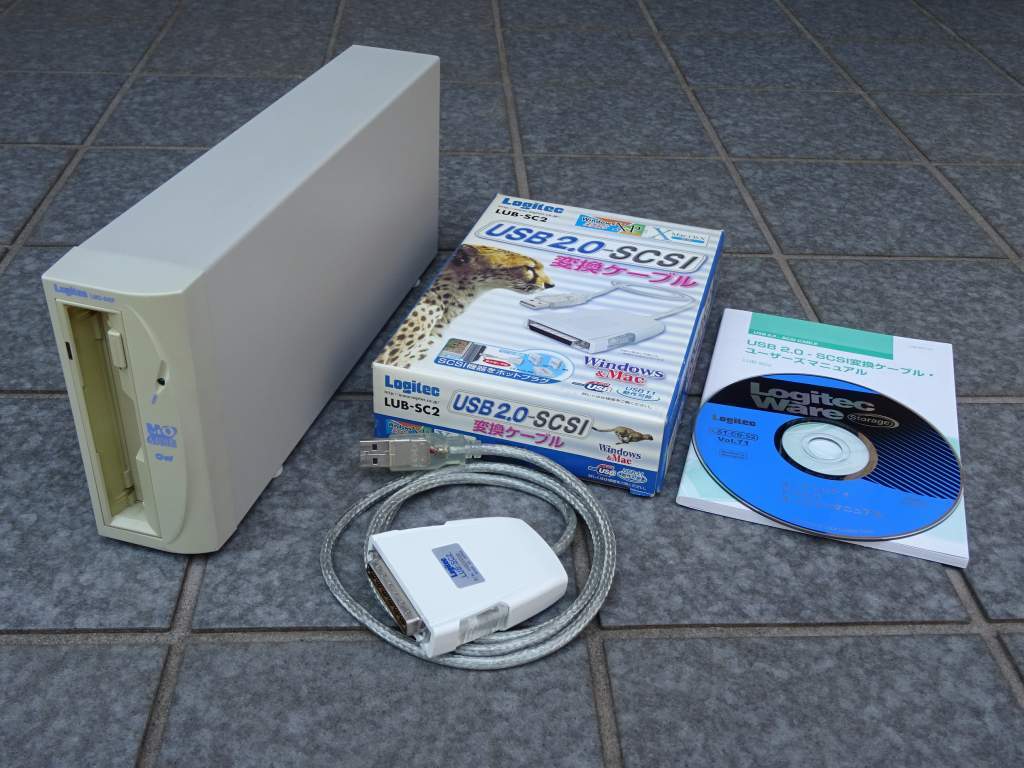 美品】Logitec ロジテック USB2.0 MOドライブ 640MB-