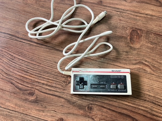 希少 SHARP ファミコン一体型テレビ C1 ジャンク品 希少 SHARP ファミコン一体型テレビ C1 ジャンク品