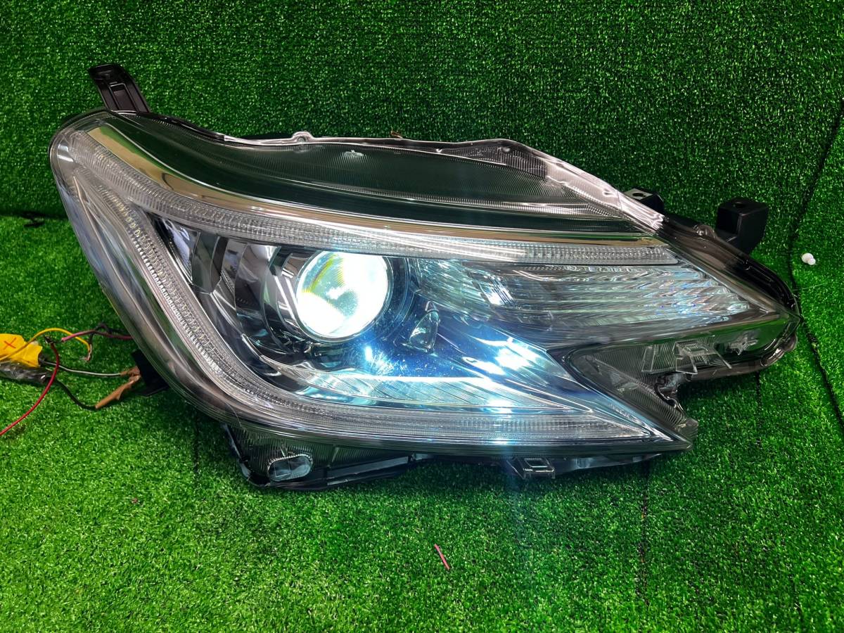 マックX GRX130 純正・中期「ライト」「HID・LED 右・左せット」社外