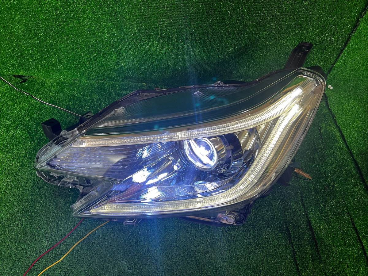 マックX GRX130 純正・中期「ライト」「HID・LED 右・左せット」社外