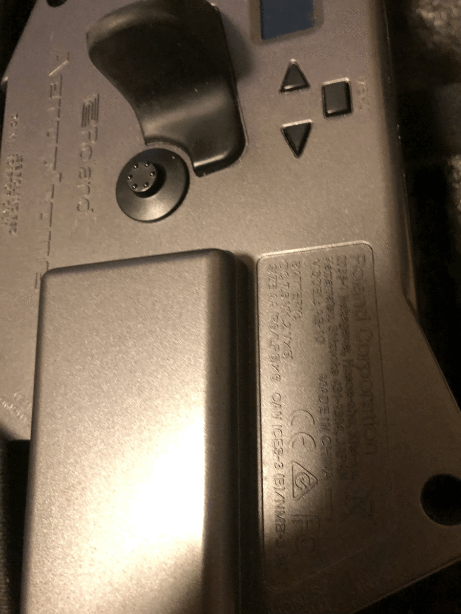 Roland AE-10G Aerophone デジタル管楽器 ローランド エアロフォン