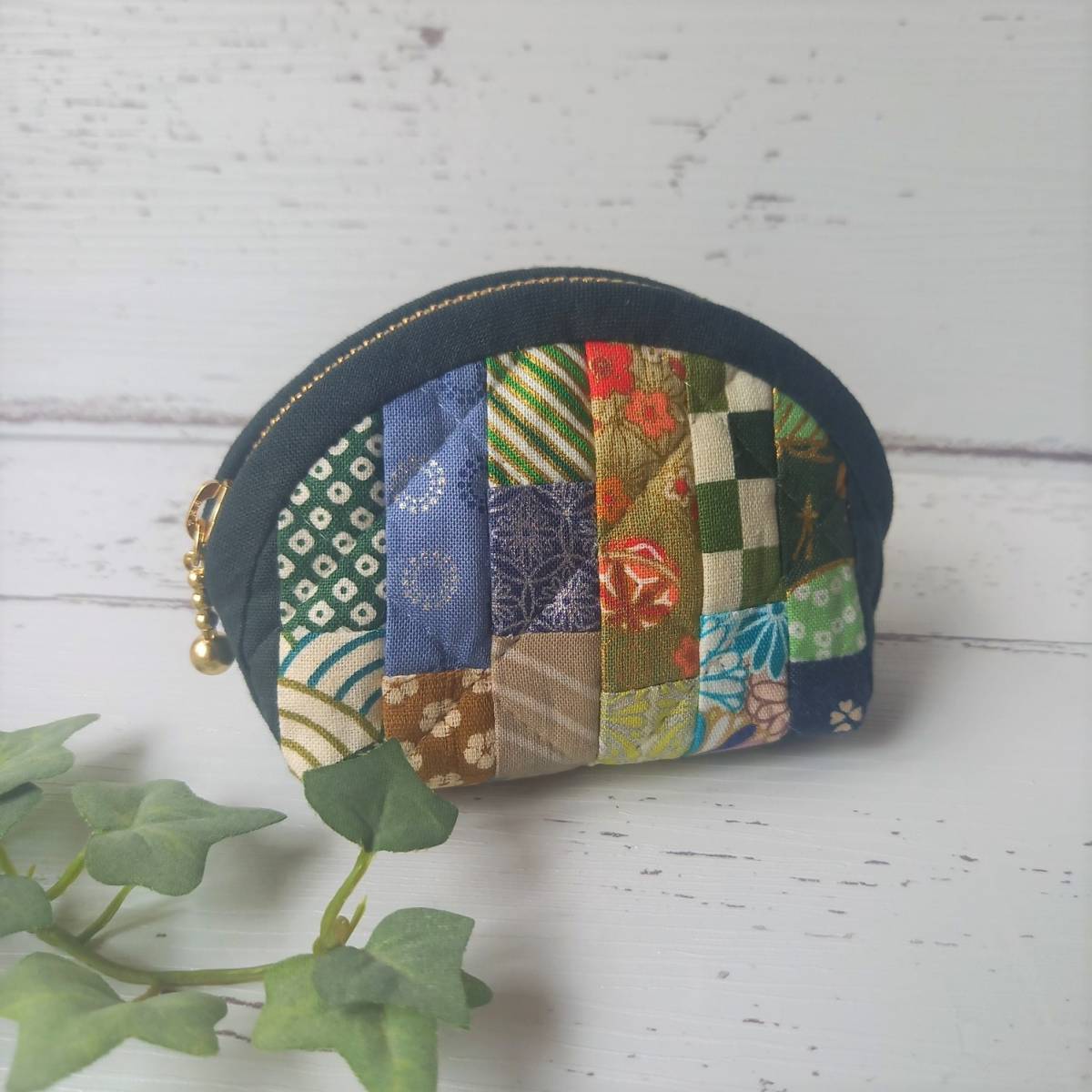 パッチワーク手作り◎和柄のミニポーチ(濃緑ダークグリーン)和風ハンドメイドhandmade外国の方へのプレゼントにも JChere雅虎拍卖代购 ◆◇手作り和柄ポーチ◇◆