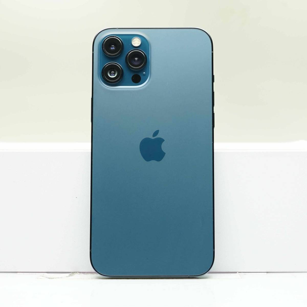 iPhone 12 Pro Max 128GB パシフィックブルー MGCX3J/A SIMフリー 訳あり品 中古本体 白ロムの画像1