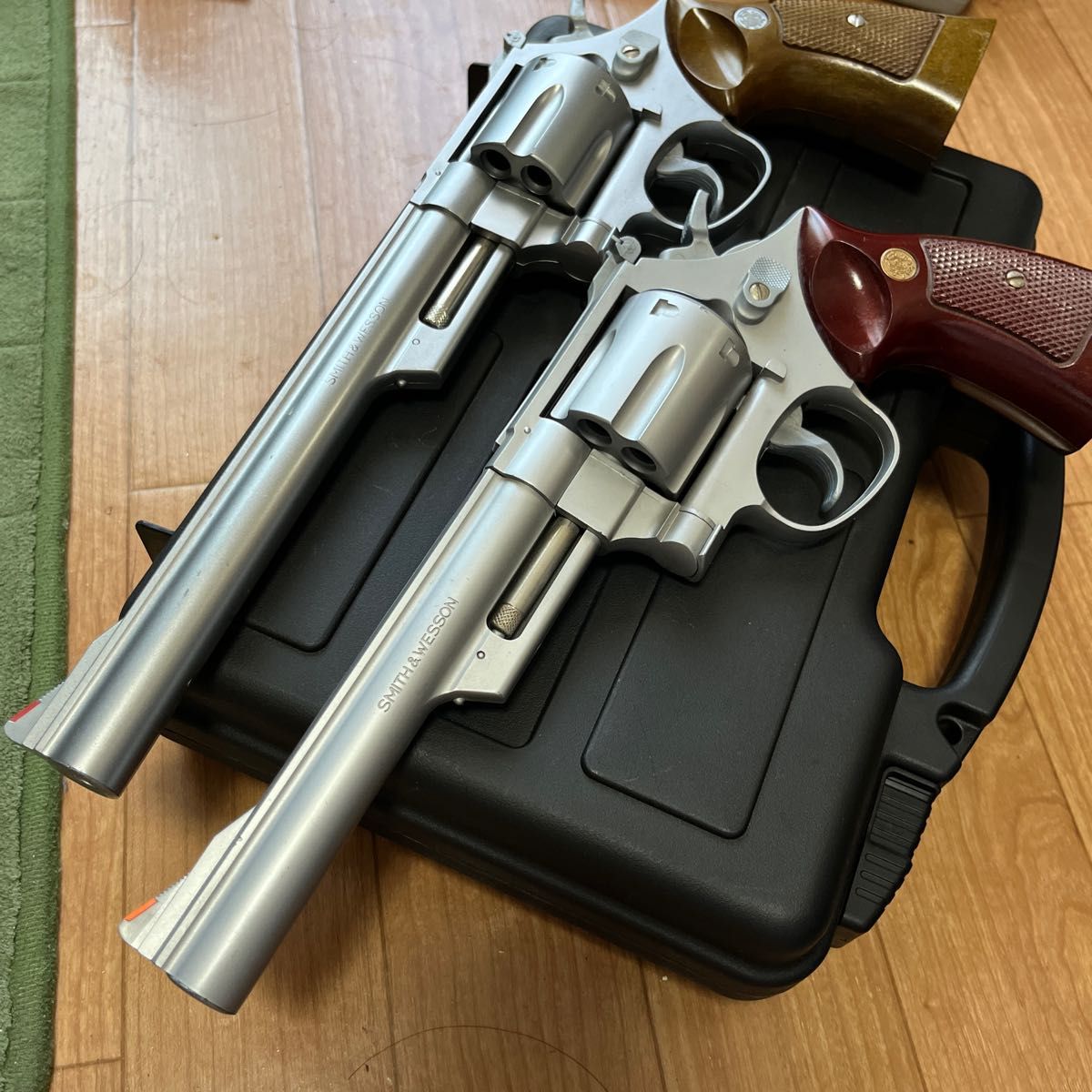 クラウン S&W m629 m29 シルバー 6インチ 8インチ エア クラウン S&W m629 m29 シルバー 6インチ 8インチ エア