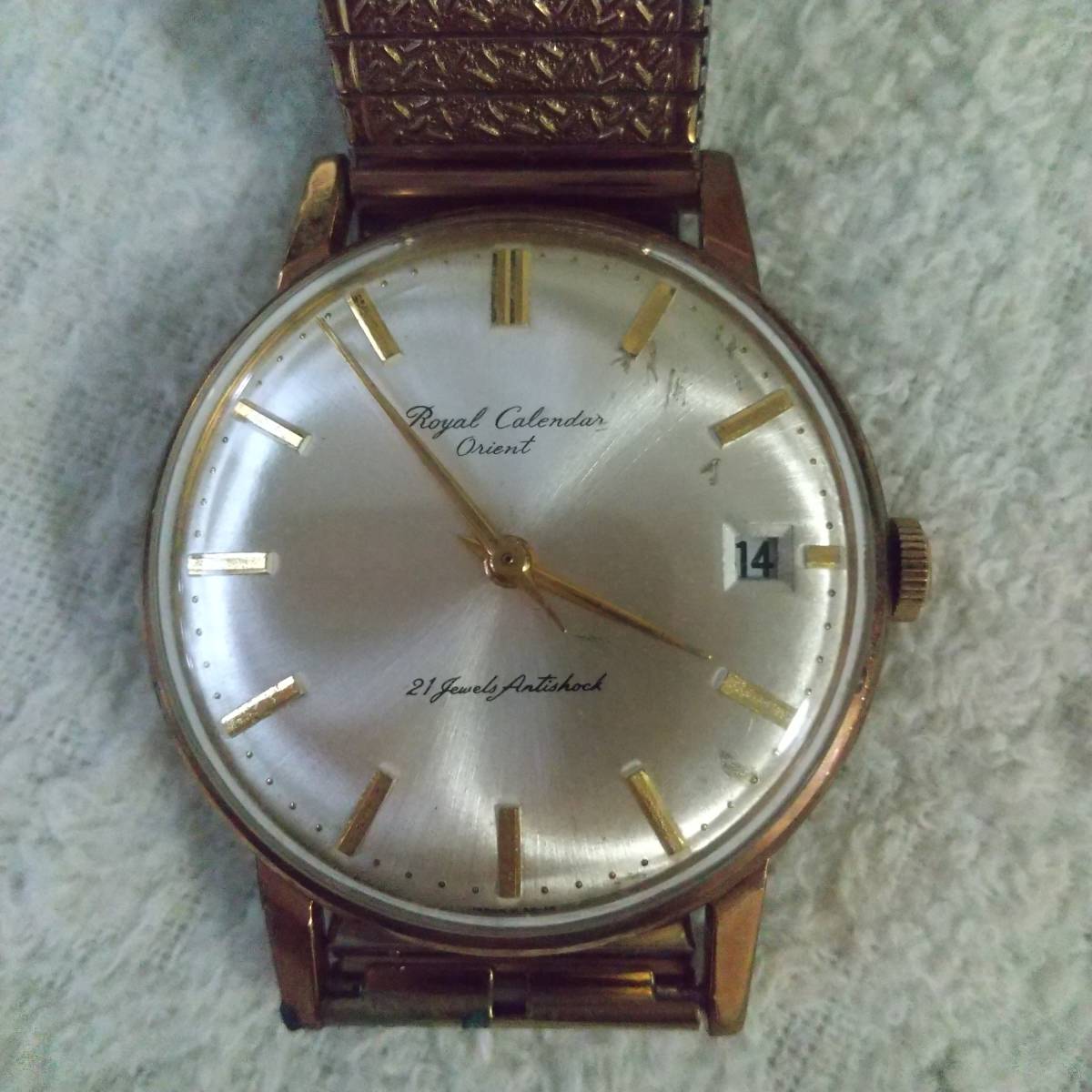 超人気の Royal Calendar 腕時計 手巻き Orient アナログ(手巻き