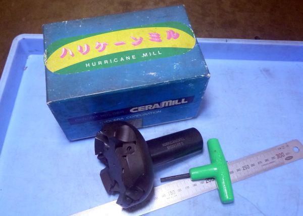 FB785 32mm フェイスミル 京セラ ハリケーンミル MS04580-S 置古し未使用品！