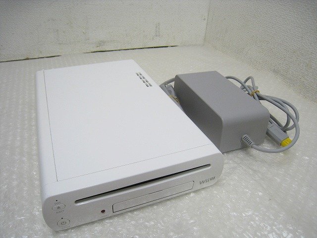 PK10601S☆任天堂☆WiiU 本体32GB シロ☆WUP-101☆AD付☆初期化済み