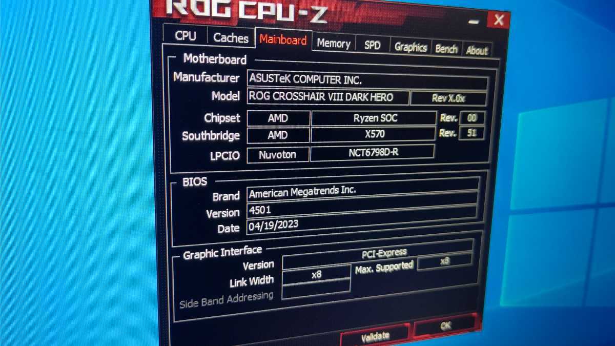 美品 ASUS ROG CROSSHAIR VIII DARK HERO X570 最新BIOS更新済み ATX