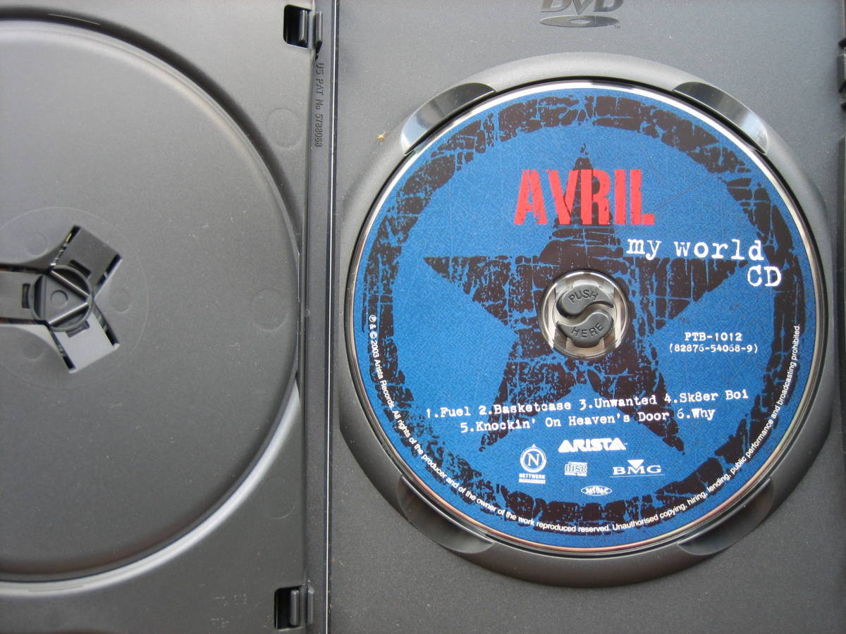 DVD＋CD　アヴリルラヴィーン　MY WORLD　国内正規版・中古品　Avril Lavigne_画像3