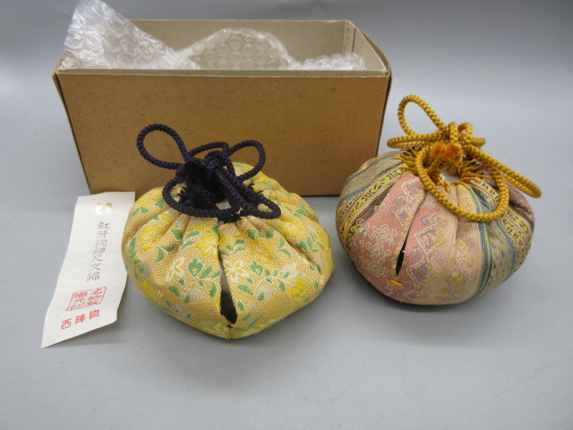 茶道具京焼茶入【西陣織正倉院紅牙揆鏤尺文錦仕覆入大海茶入替仕覆付