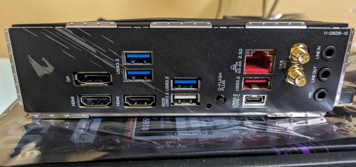 GIGABYTE B550I AORUS PRO AX rev1.1 Mini itx マザーボード 中古 動作