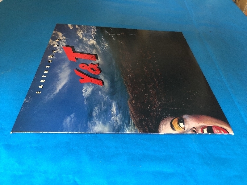 美盤 美ジャケ ほぼ新品 Y&T 1981年 LPレコード アースシェイカー Earthshaker 美帯付 ほぼ新品 国内盤 Hard rock / Heavy metal_画像3