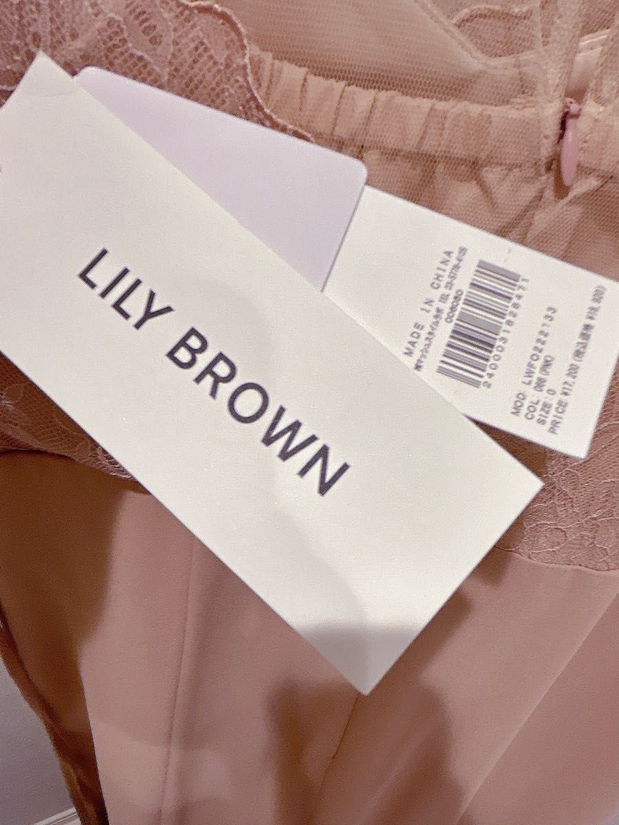 【最終お値下げ】新品未使用タグ付き☆ LILY BROWN / リリーブラウン レース切替ワンピース