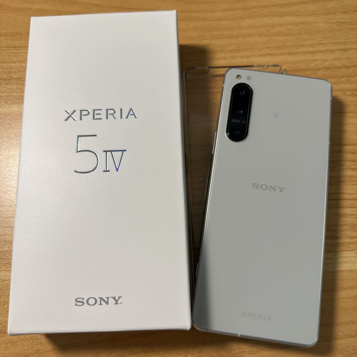 新品同様】Xperia 5 IV white simフリー 制限なし 楽天版 | www