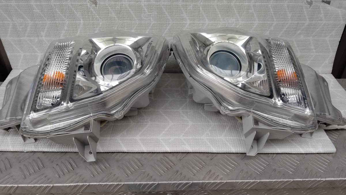 スズキ 純正 キャリイ キャリィ キャリー DA16T キセノン HID KOITO